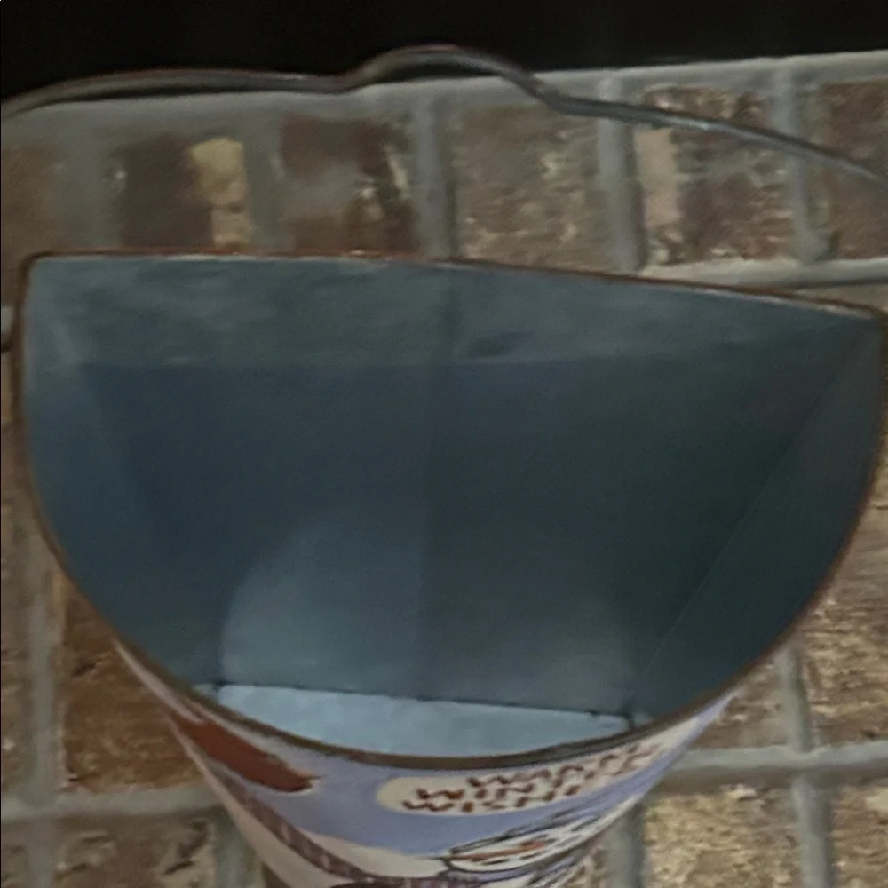 NEW! Vintage Inspired Winter Snowman Metal Wall Pocket Metal Bucket Vase